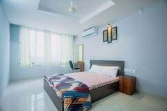 Cornerstone || Modern Studio Entire Apartments || 2Mins From CARE Hospital
