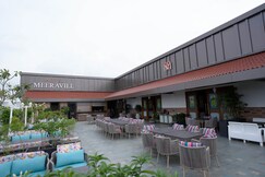 Hotel Meeravill