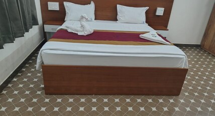 HOTEL UDUPI VAIBHAV Room Type - DOUBLE DELUXE NON/AC