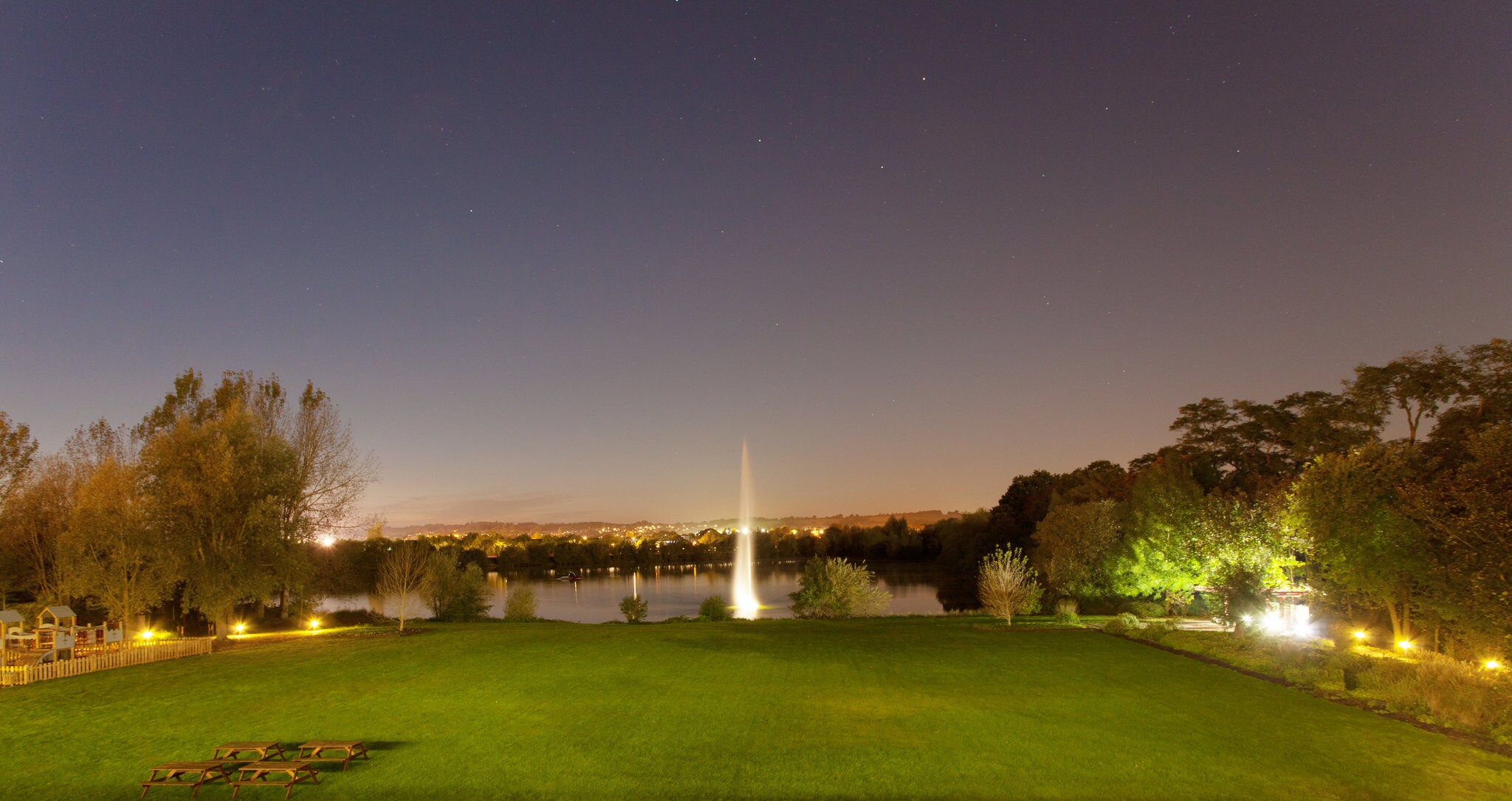 Crowne Plaza MARLOW - Tap to explore photos