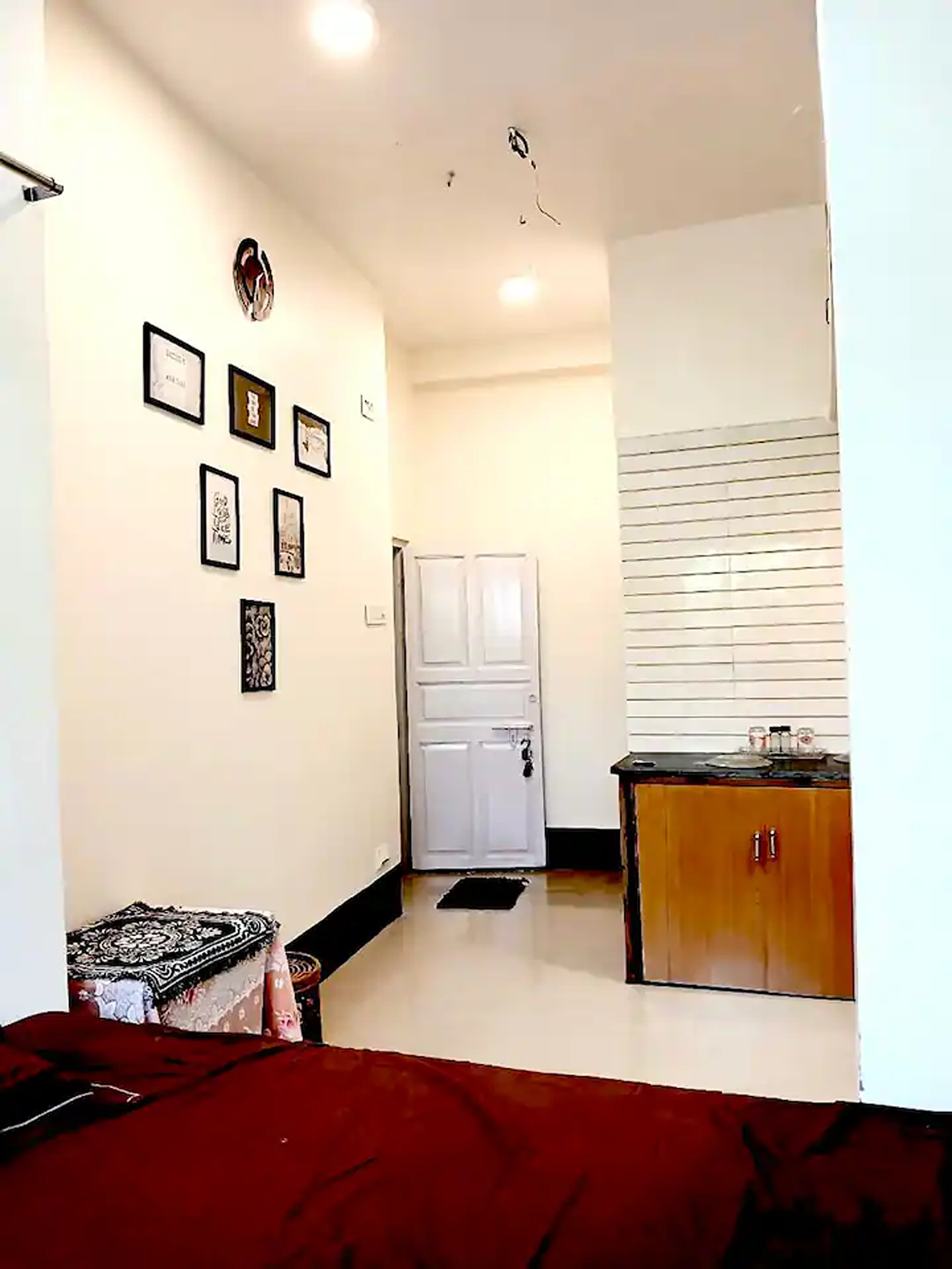 Archies HomeStays Studio Apartments Park Circus Room Type - Studio Room Close to Quest Mall