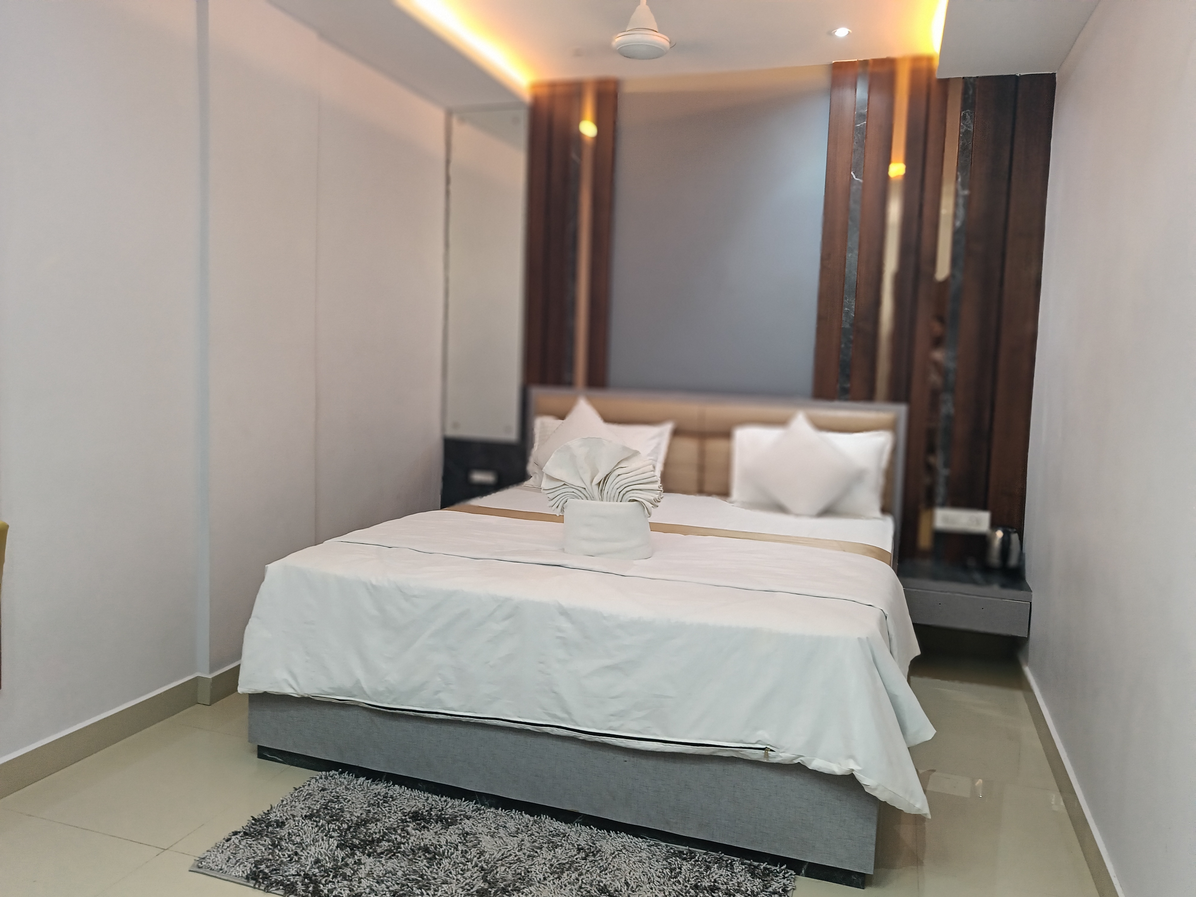 HOTEL SAI - Tap to explore photos