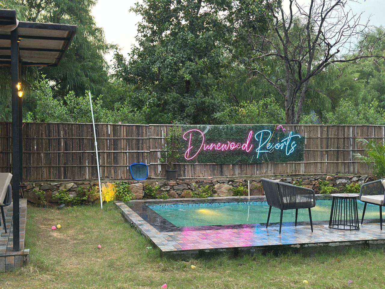 Dunewood resort - Tap to explore photos