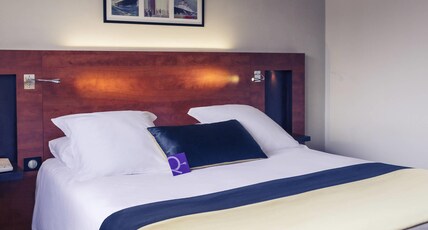 undefined Room Type - Standard Room with one large bed