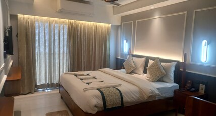 Hotel Sonar Bangla, Puri Room Type - AC Deluxe Room Ground Floor (SEA VIEW)