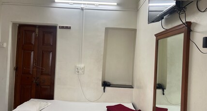 Hotel Rajmandir Room Type - Triple Bed Room Non AC