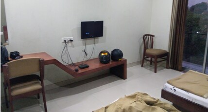 Hotel Roshni Room Type - Ac Deluxe