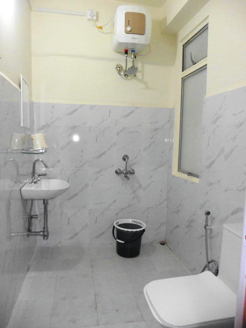Lazzo Homestay - Tap to explore photos