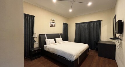 Kodai Foggy Room Type - Deluxe Room