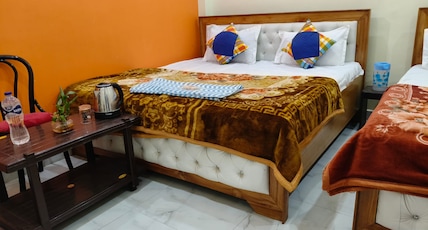 NARAYAN HOME STAY Room Type - Deluxe Ac Room 