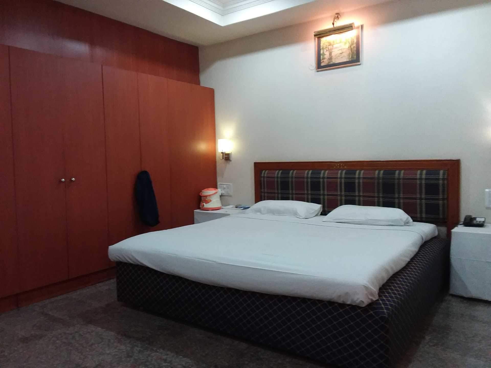 S.V.Regency Hotel  - Tap to explore photos