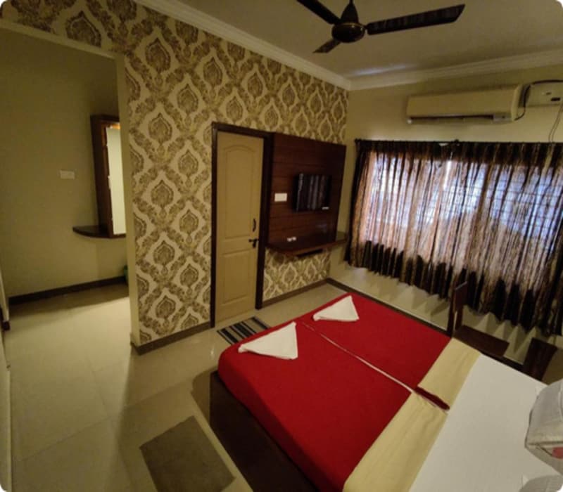 Vyavahar Lodge - Tap to explore photos