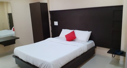 VISHNU RESIDENCY Room Type - STANDARD NON AC ROOM 