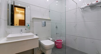 HOTEL YONIT INN Room Type - Deluxe room