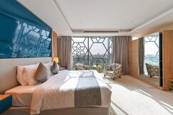 Al Mansour Suites Hotel