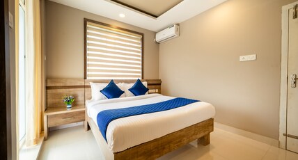 Daan Temple Inn Room Type - 1 BHK with AC