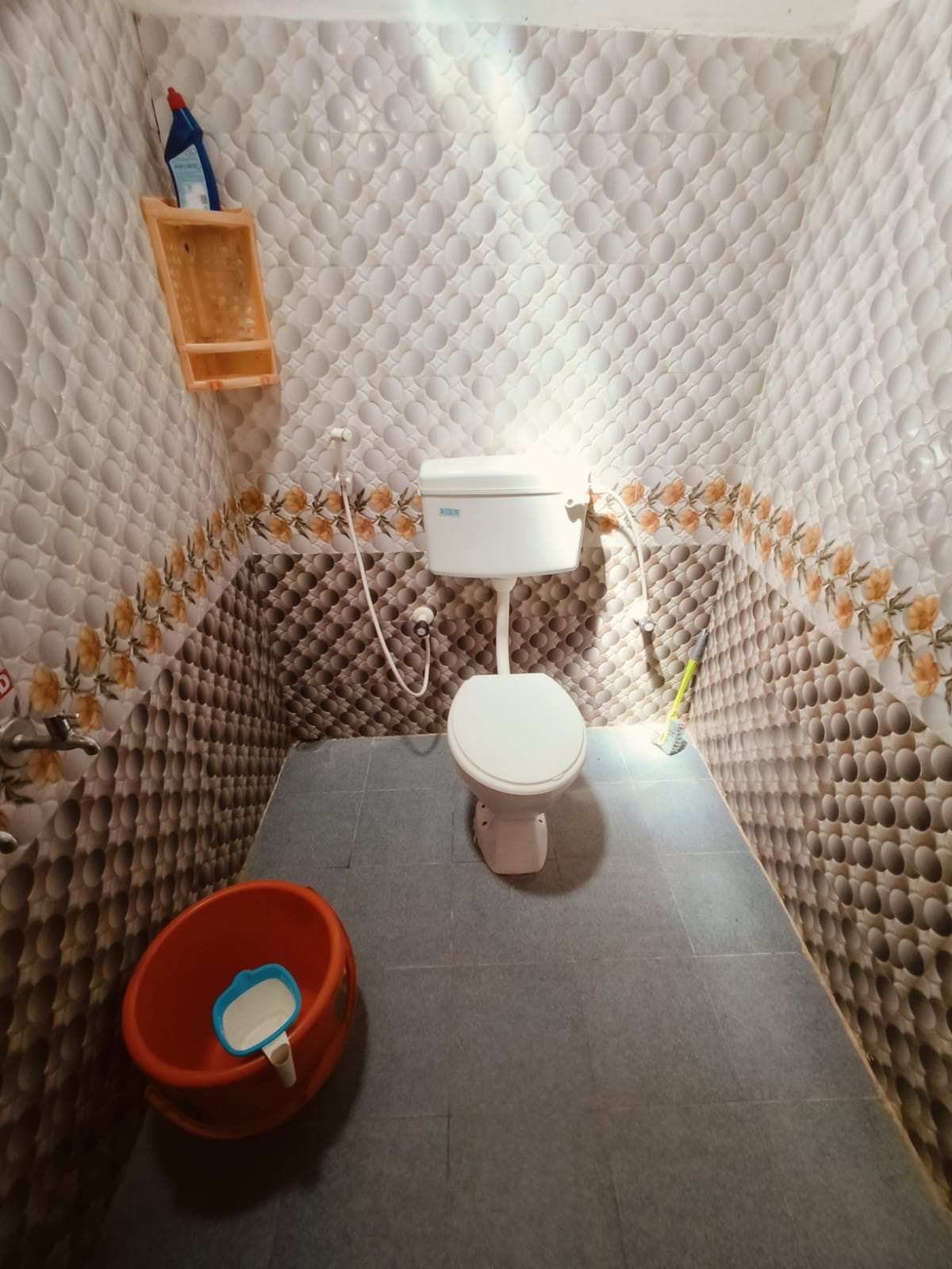 BISILE HOMESTAY - Tap to explore photos