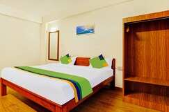 Treebo SS Residency Mountain View With Swimming Pool