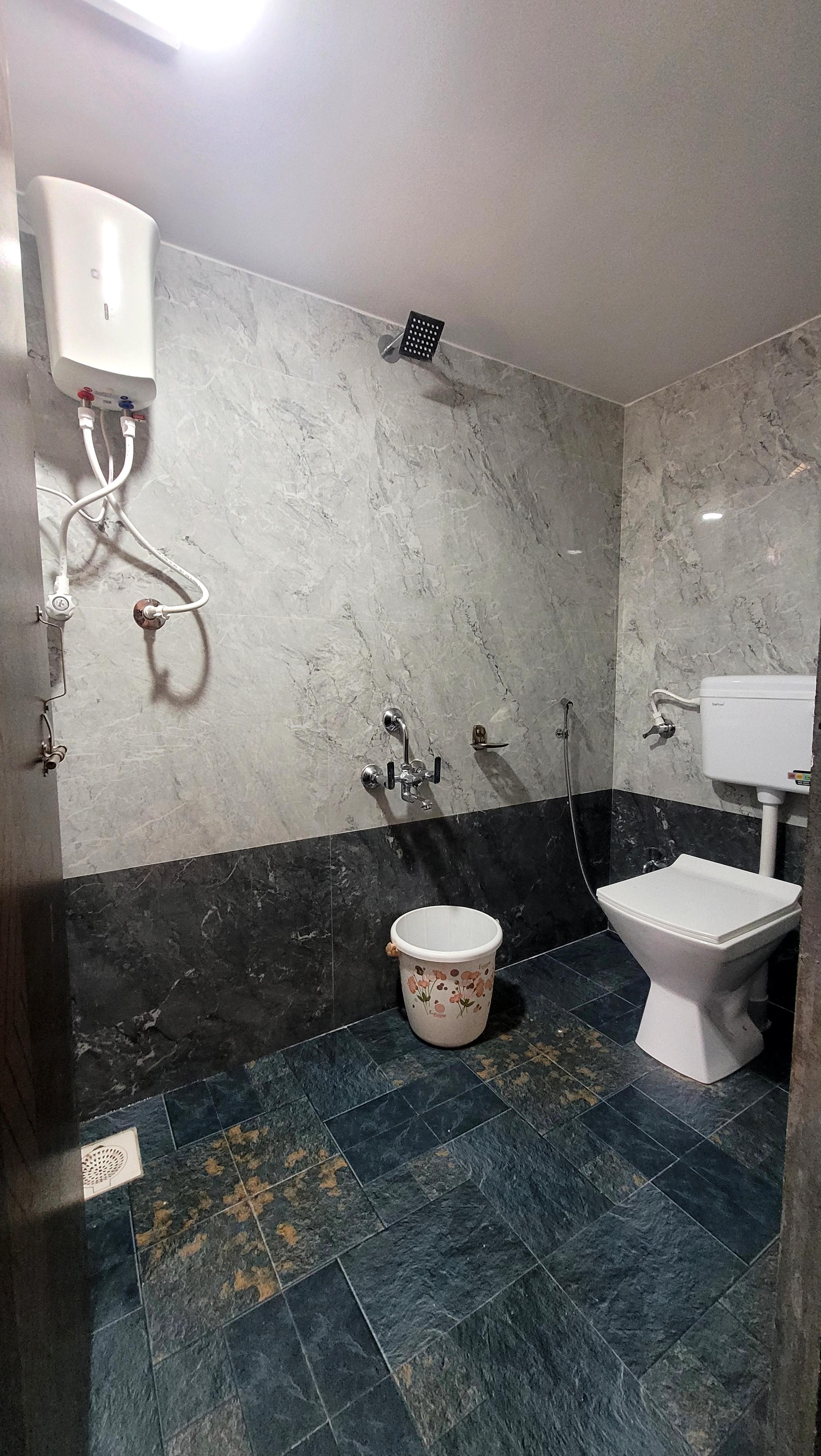 Gad holiday home - Tap to explore photos