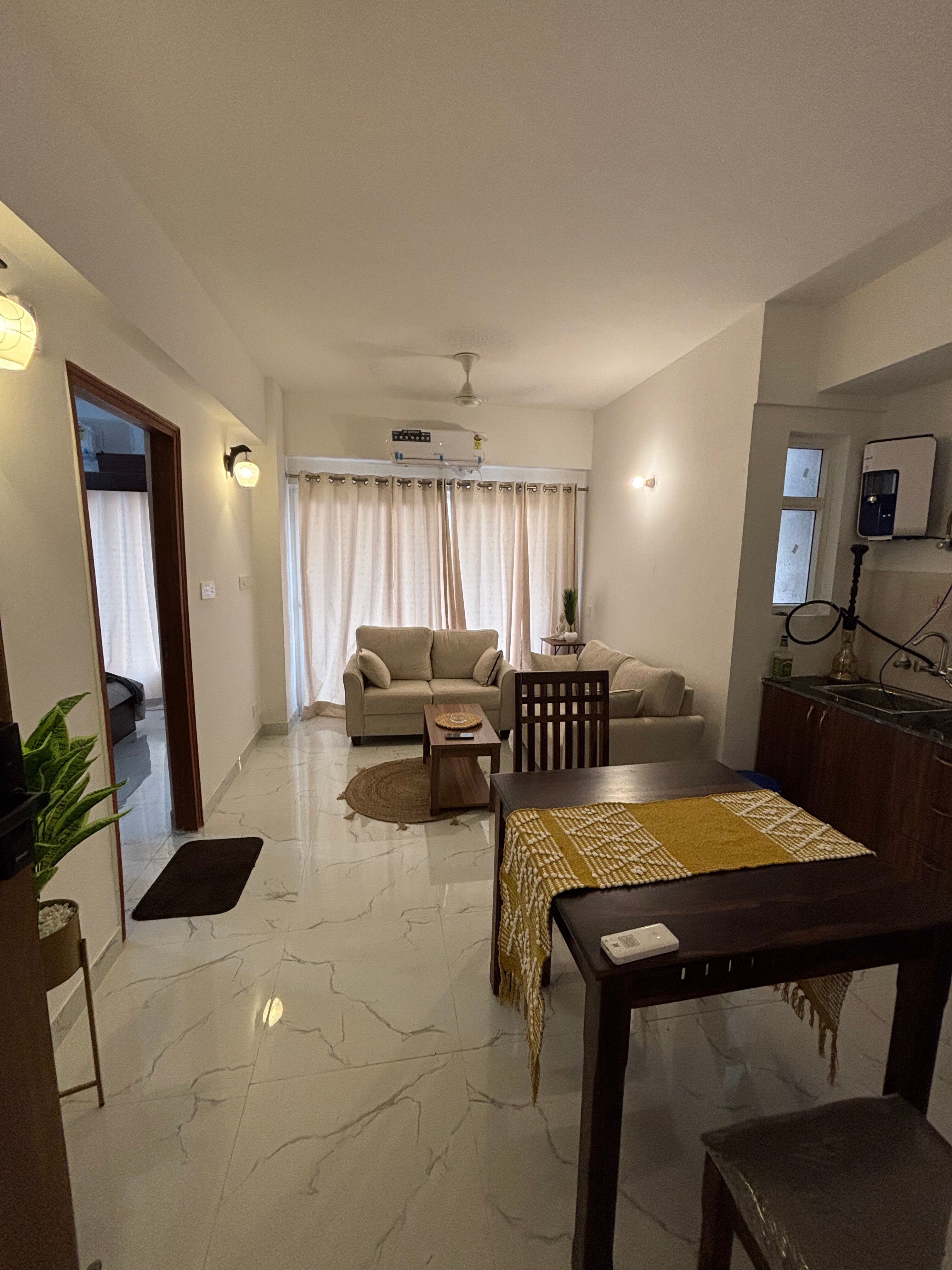Modern 1BHK Suite-Stay Near Expo - Tap to explore photos