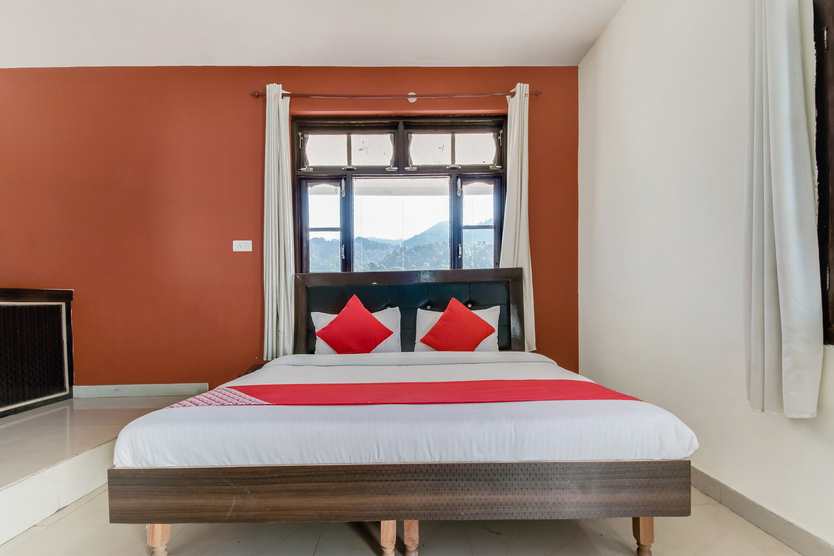 Hotel O Twilight Guest House - Tap to explore photos