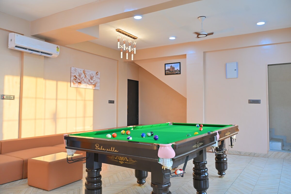 BABA VILLA Luxury 5BHK Villa w Pool Couple Suite - Tap to explore photos