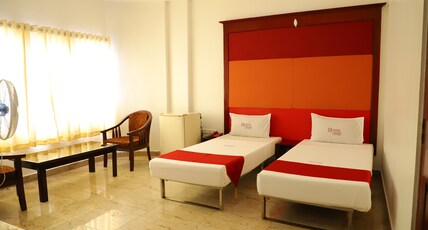 HOTEL CANAAN Room Type - Deluxe Room AC