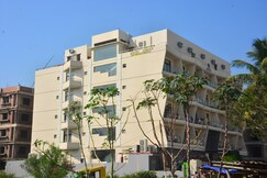 Hotel Ridley International
