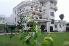 Panchvati Hotel & Restaurant