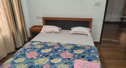 Ahalya Holidays Room Type - Deluxe Double Room