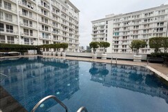 Photos of Luxury Cozy Apartments Stay at DLF