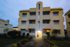 Aruni Homestay 3Mins Walk To Sea Beach || Entire 2BHK Apartments ||