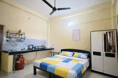 Rooms of Independent Economy 1 RK Near Lucknow Airport