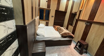 BRIJ PAYING GUEST HOUSE Room Type - ROOM 103
