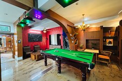 Mansion Bay Luxury Villa