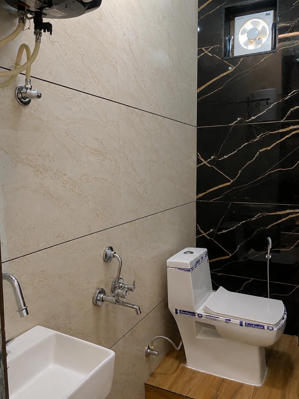 Hitakshi Hotel and Homestay - Tap to explore photos