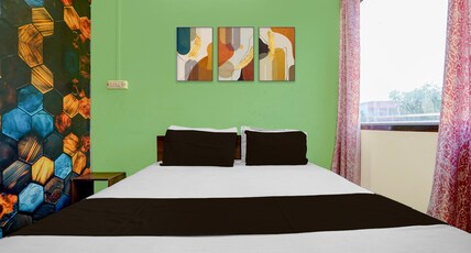 Hotel O Smart Green Room Type - Classic