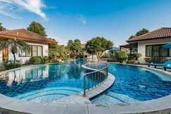 Pinnacle Grand Jomtien Resort and Beach Club