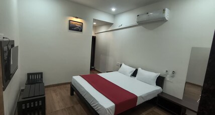 Hills Inn Lodge Room Type - Deluxe Non AC Room