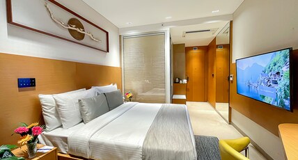 Morvee Hotels Alipore Room Type - Superior Queen Room