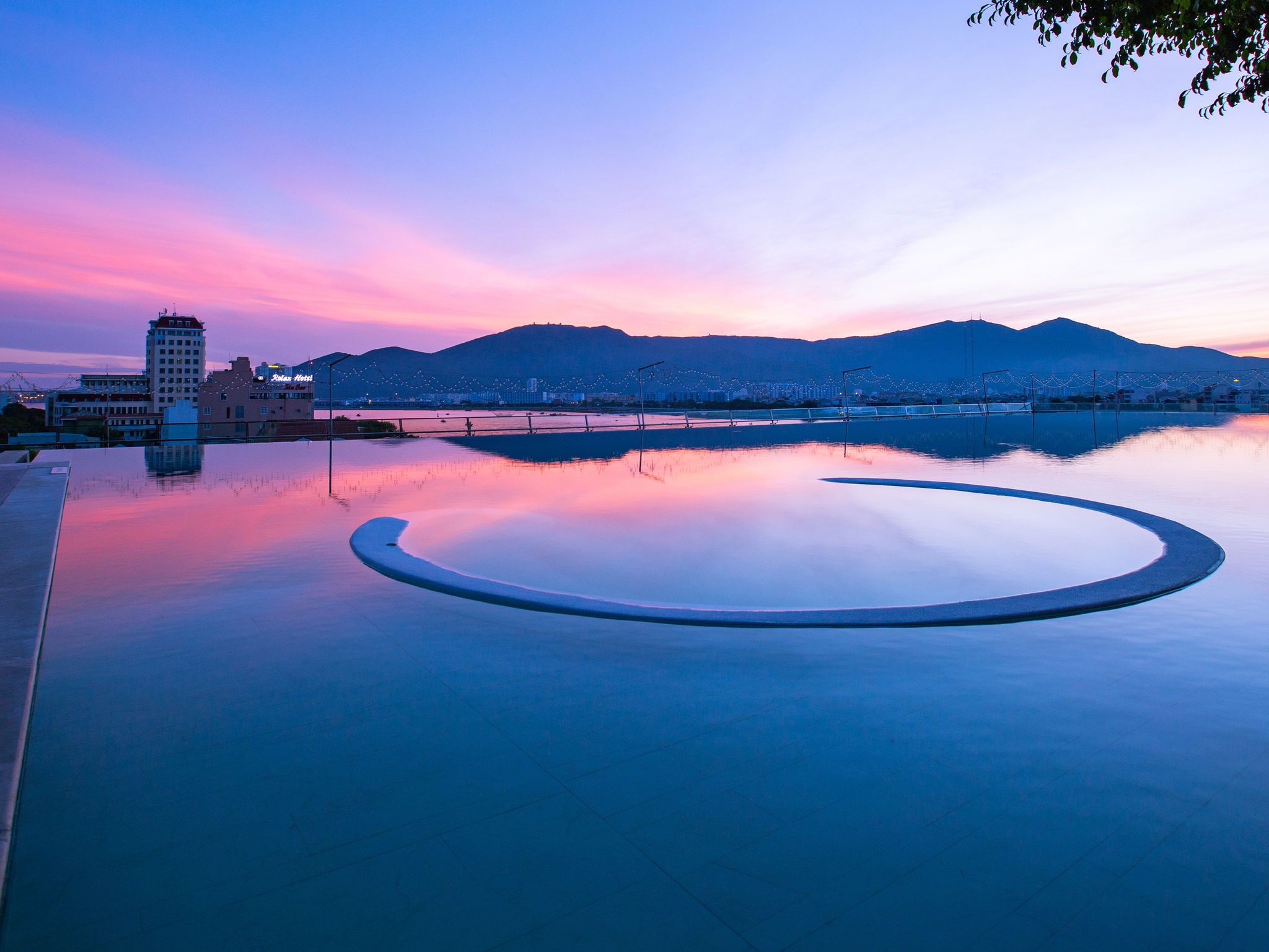 NOVOTEL DANANG PREMIER HAN RIVER - Tap to explore photos