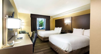 Days Inn by Wyndham Fallsview Room Type - 2 Double Beds, Non-Smoking Days Inn by Wyndham Fallsview Room Type - 2 Double Beds, Non-Smoking