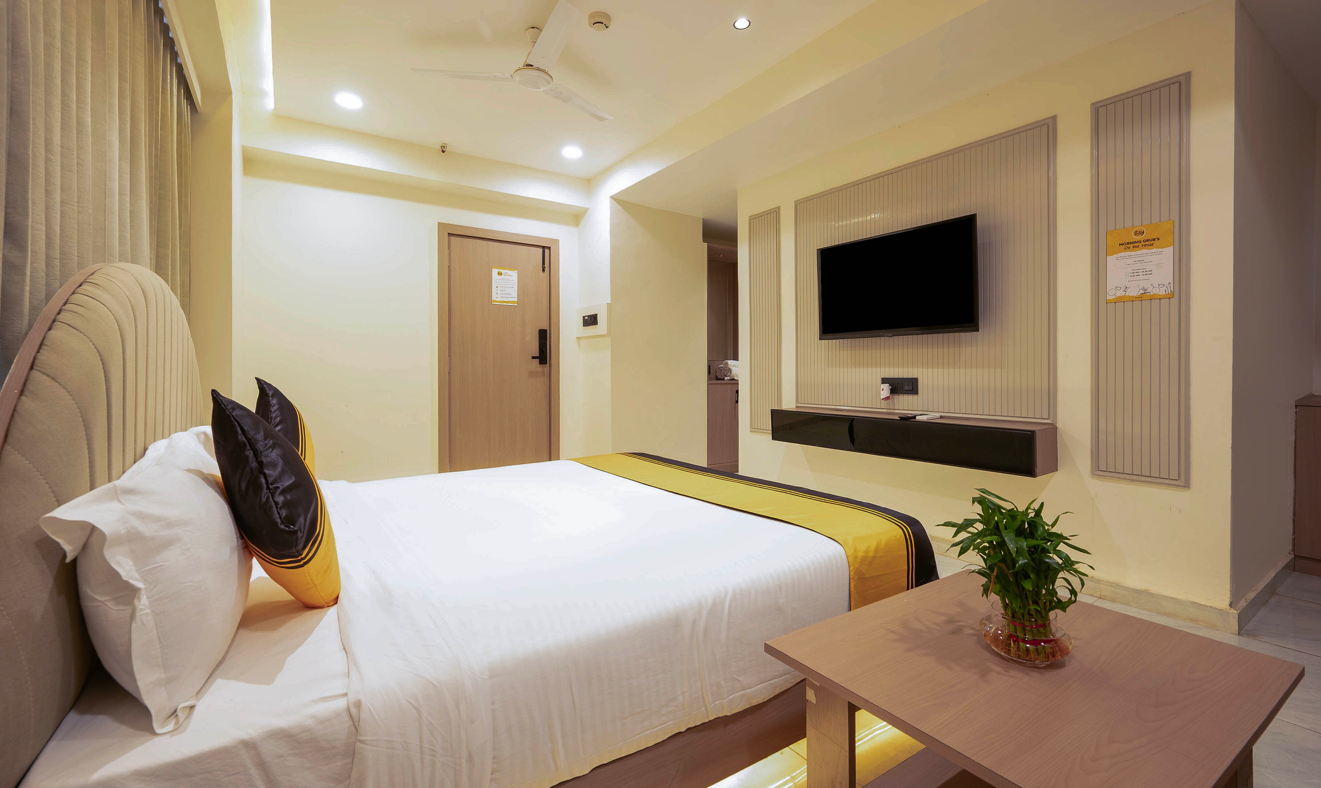 Itsy Hotels Indra Palace - Tap to explore photos