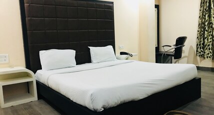 Hotel Ashoka Grand Room Type - Executive Suite