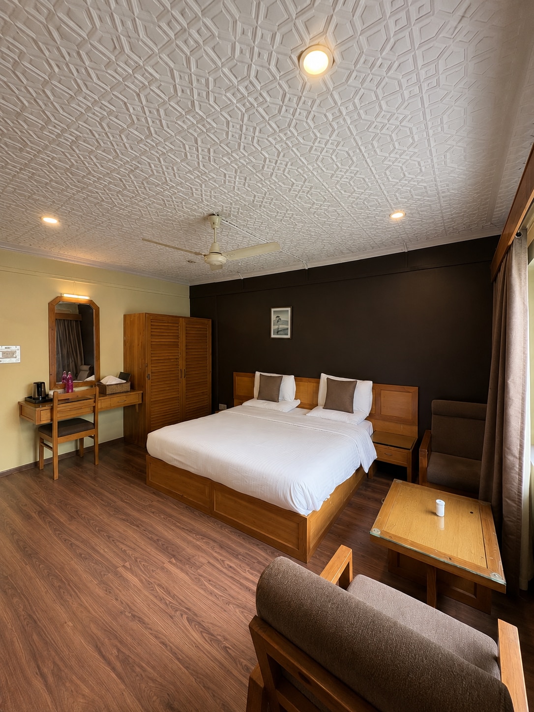 Hotel Meridien River Front Rajbagh. - Tap to explore photos