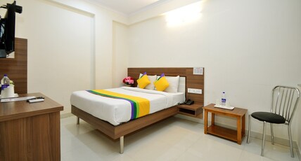 HOTEL MORGAN Room Type - Deluxe Triple Bed Room