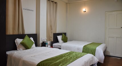 Rolyda guest house Room Type - Twin Double Bed Rolyda guest house Room Type - Twin Double Bed