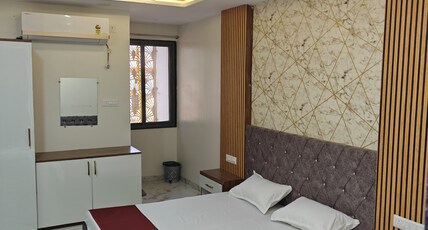 HOTEL TANISHQ PALACE Room Type - PREMIUM ROOM