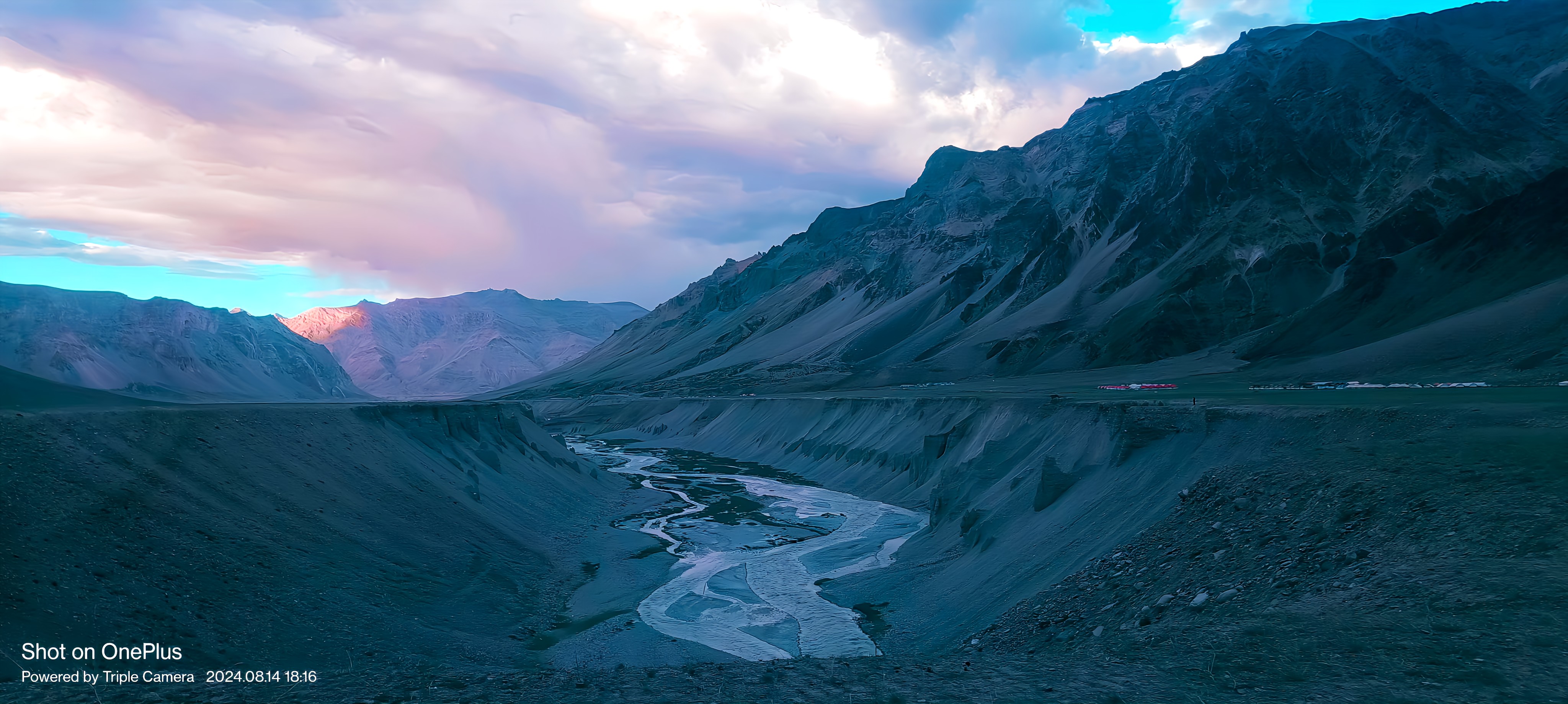 THE YUNAM CAMP SARCHU - Tap to explore photos