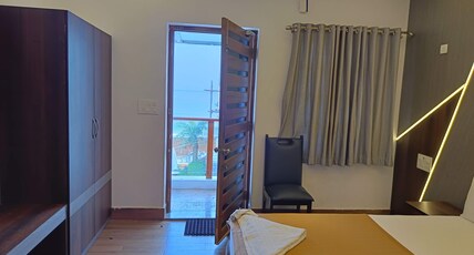 Umino Beach Resort Room Type - Deluxe Room 103